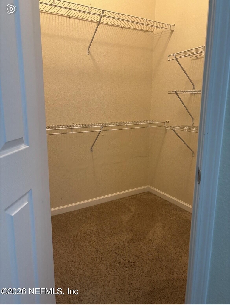 10075 Gate Parkway N - Photo 18