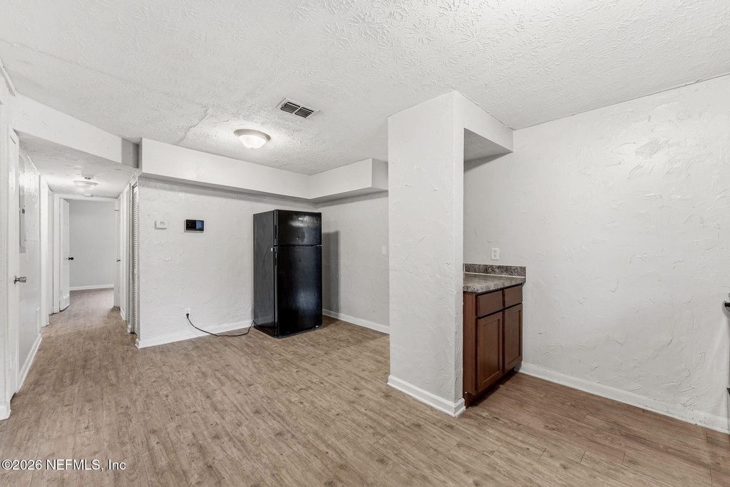 744 Mackinaw Street - Photo 4