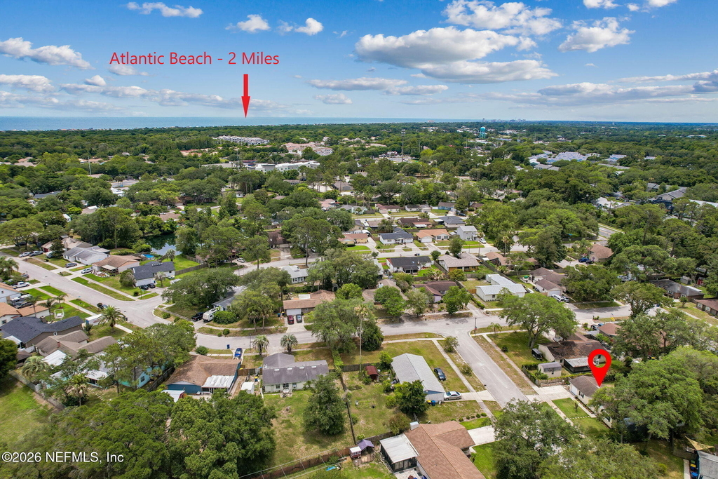 2638 Stern Drive N - Photo 3