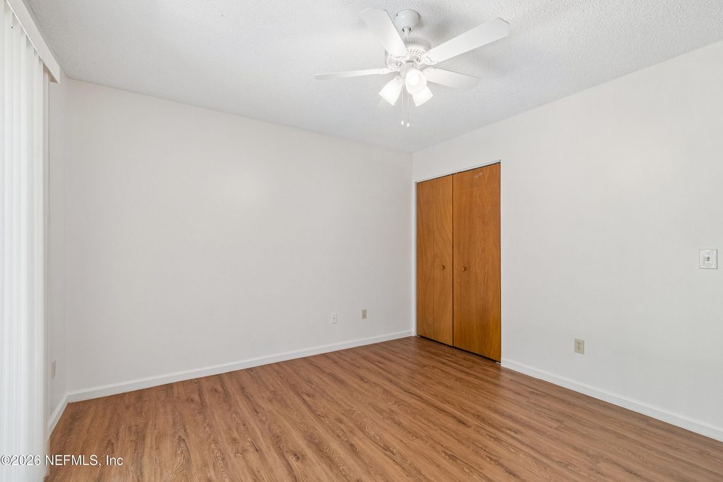 702 Meadowbrook Drive - Photo 13