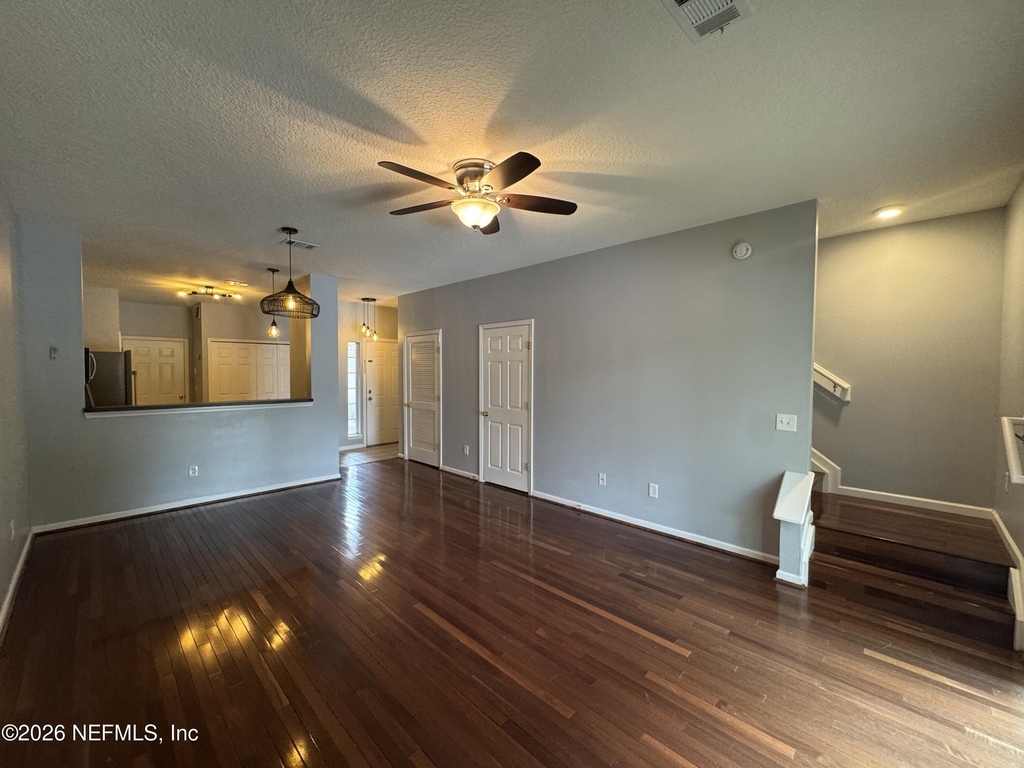 7806 Melvin Road - Photo 3