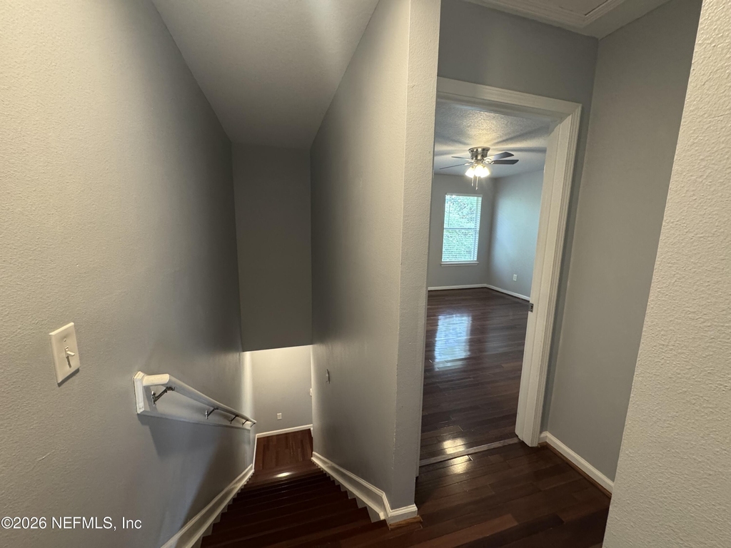 7806 Melvin Road - Photo 12