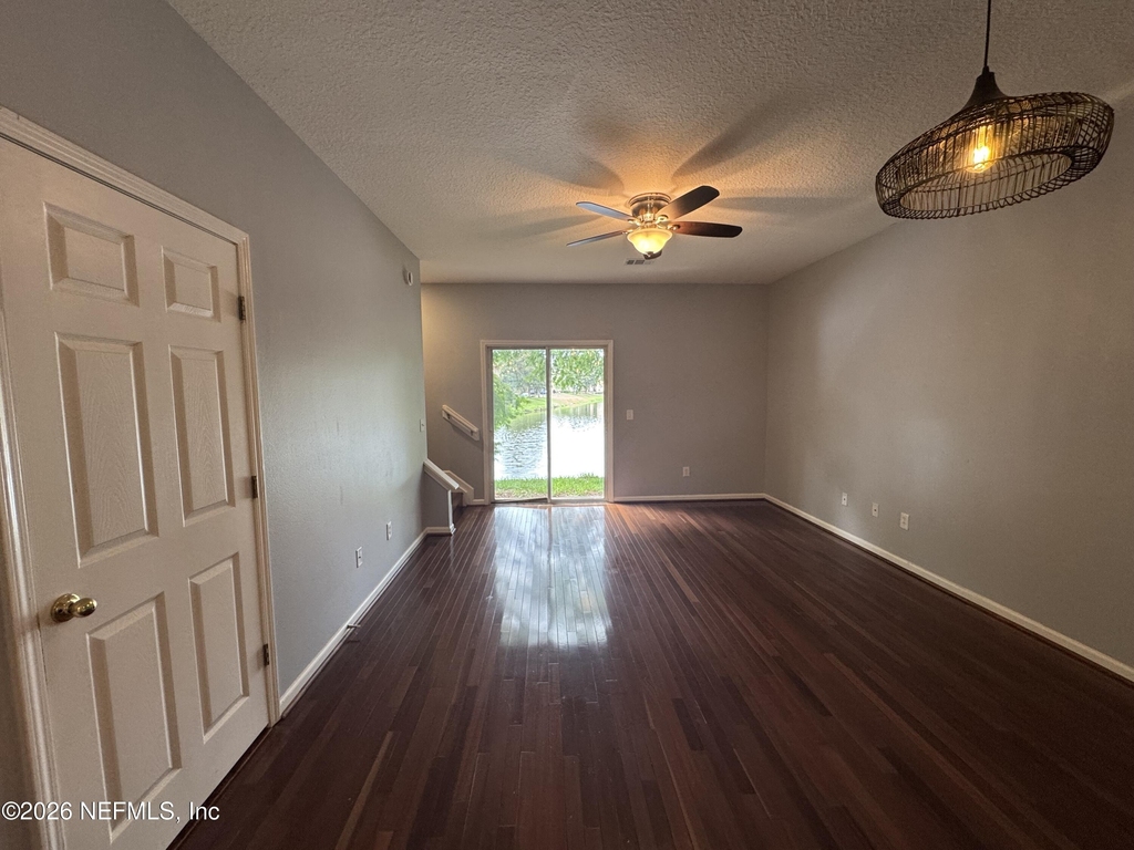 7806 Melvin Road - Photo 4