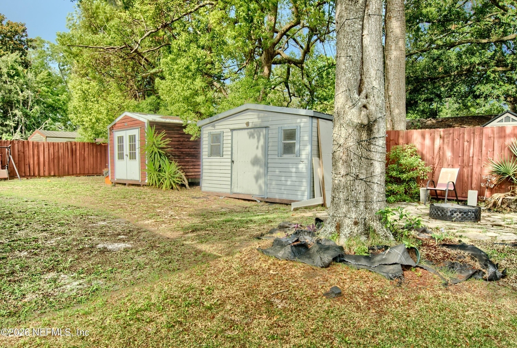 1370 Labelle Street - Photo 17