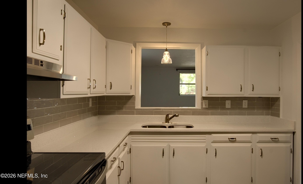1370 Labelle Street - Photo 4