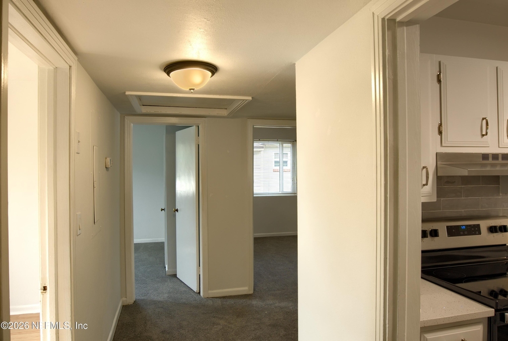 1370 Labelle Street - Photo 23