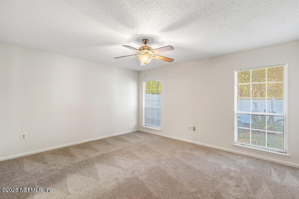 12138 Silver Saddle Drive - Photo 17