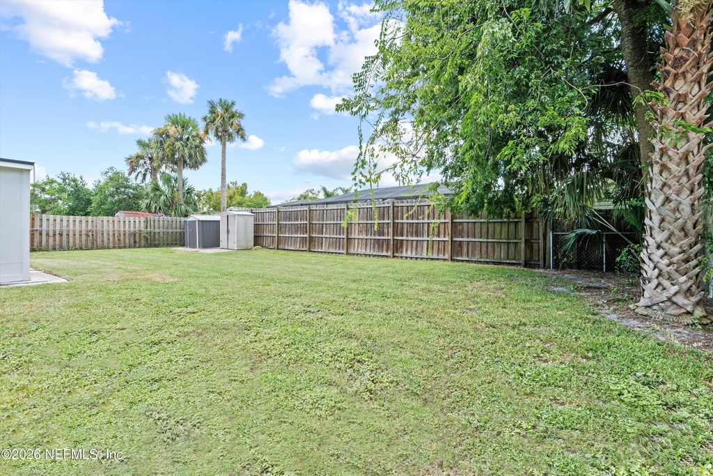 1012 9th Street N - Photo 17