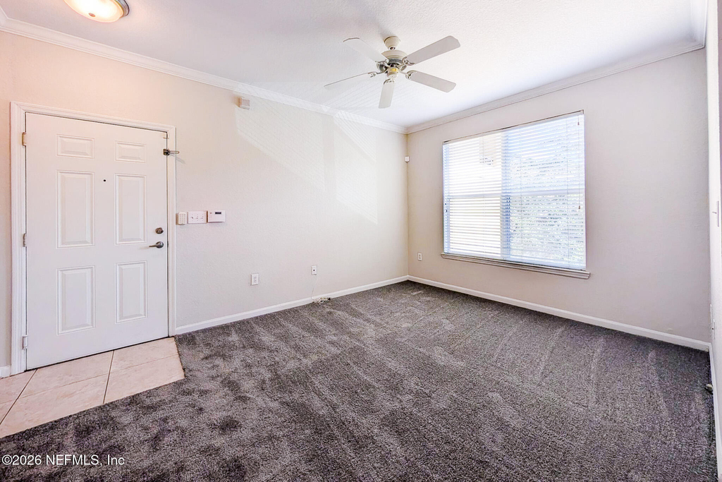 8539 Gate Parkway W - Photo 10