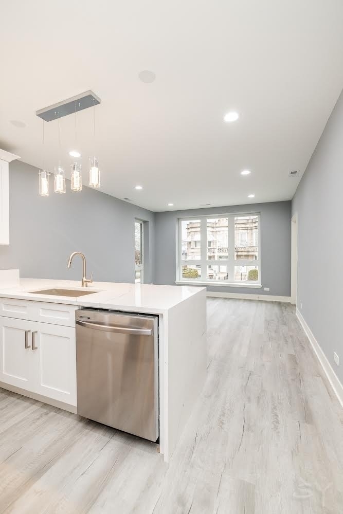 1232 S Fairfield Avenue - Photo 4