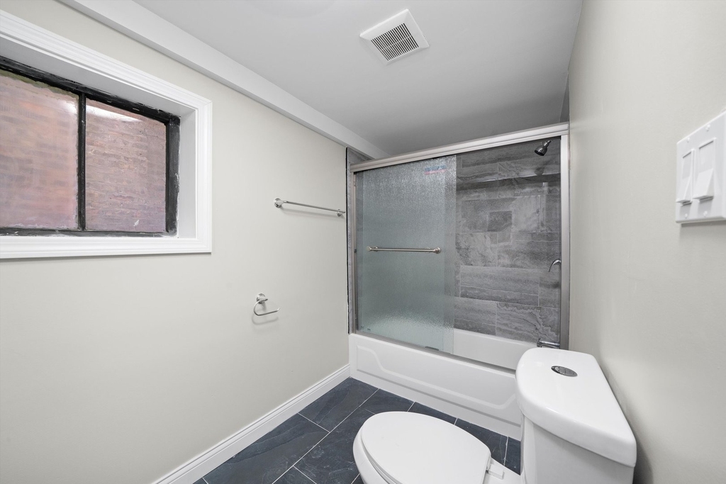 6431 S Artesian Avenue - Photo 7