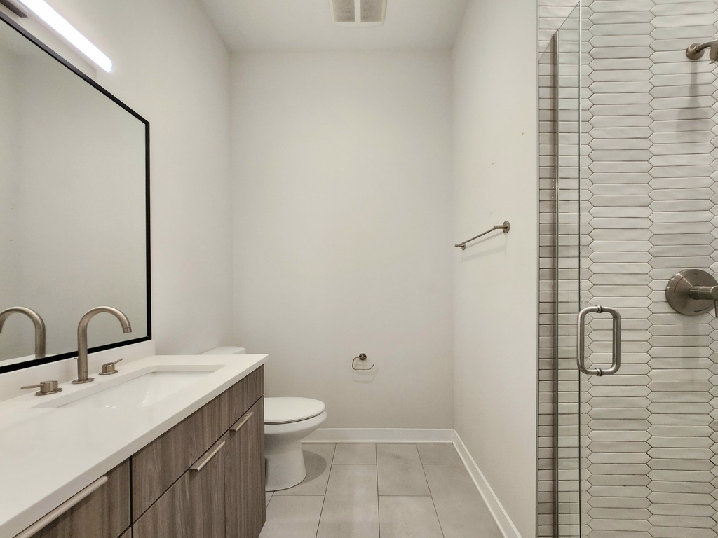 1348 W Roscoe Street - Photo 12