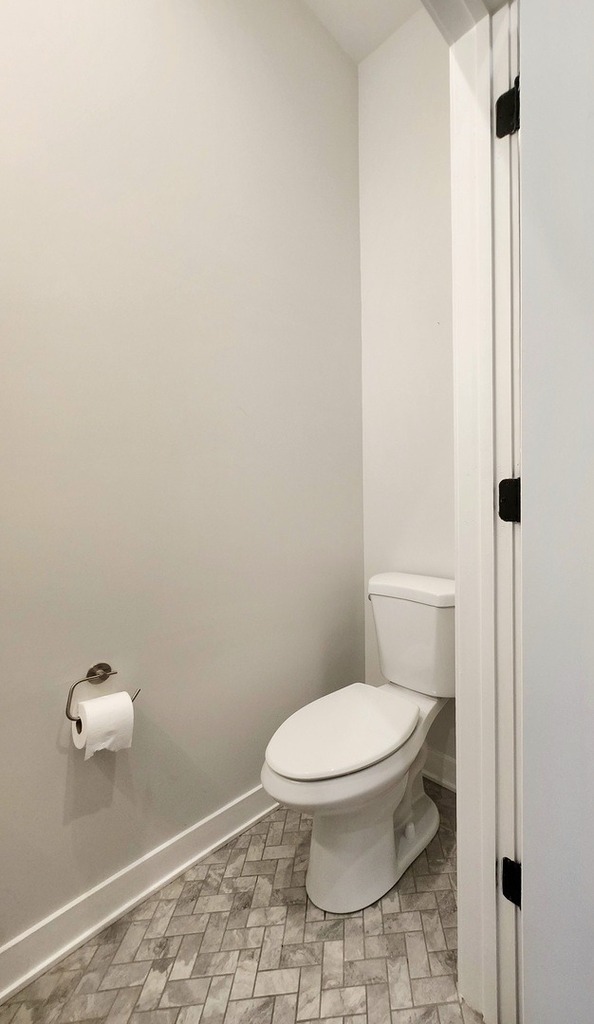 1348 W Roscoe Street - Photo 8