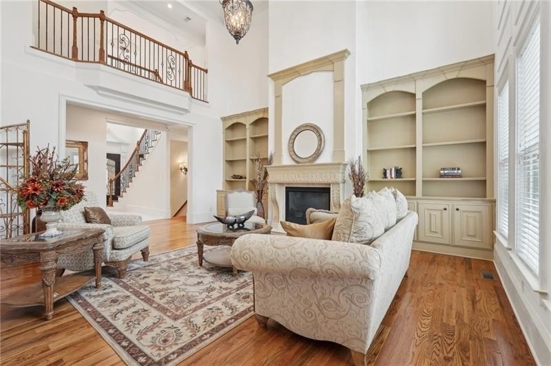 343 Summer Garden Drive - Photo 8