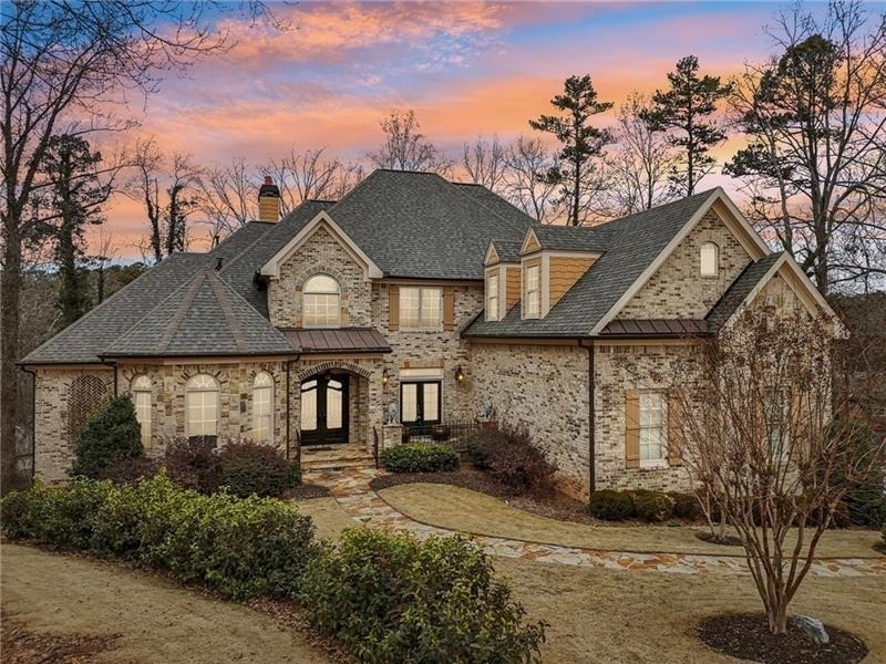 343 Summer Garden Drive - Photo 1