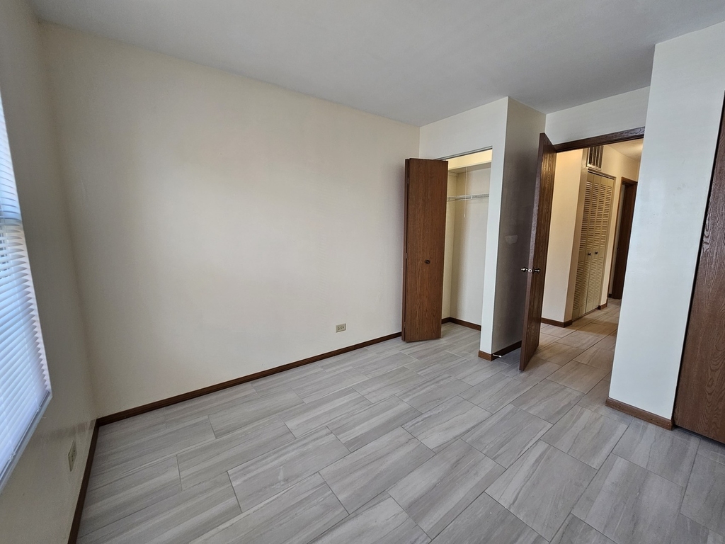 1820 77th Street - Photo 6