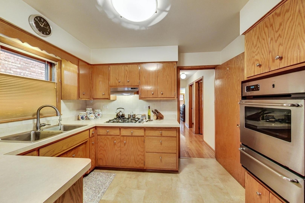 6430 W Gunnison Street - Photo 12