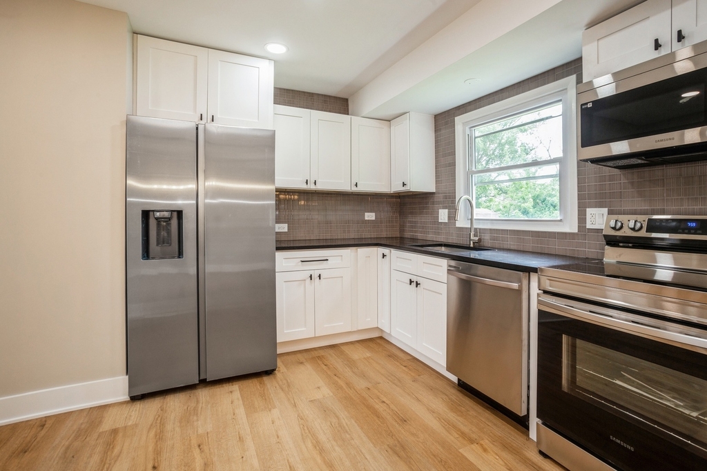 1401 Volkamer Trail - Photo 5