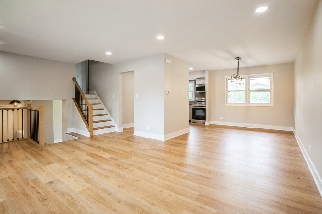 1401 Volkamer Trail - Photo 3
