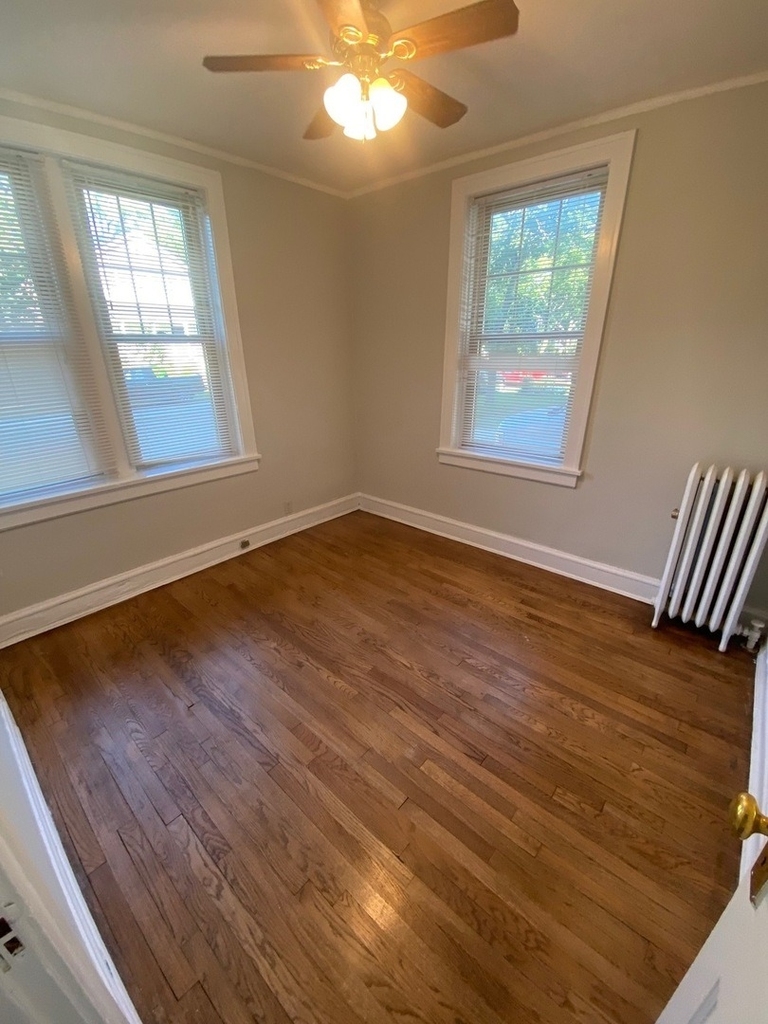 1303 Elmwood Avenue - Photo 5