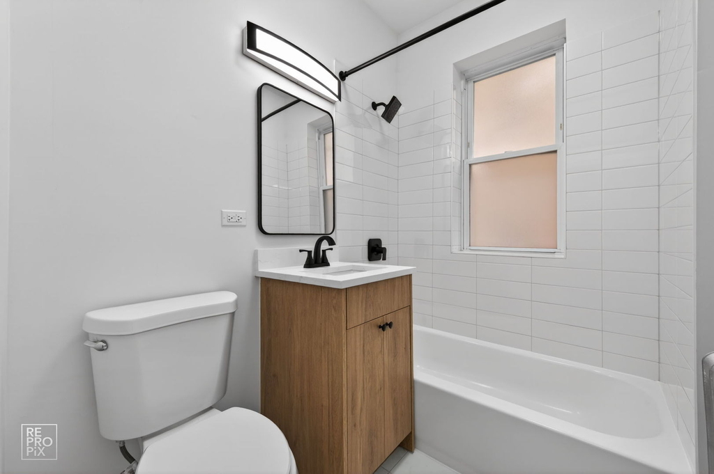 2154 W Arthur Avenue - Photo 11