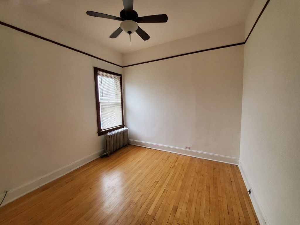 2334 N Campbell Avenue - Photo 16
