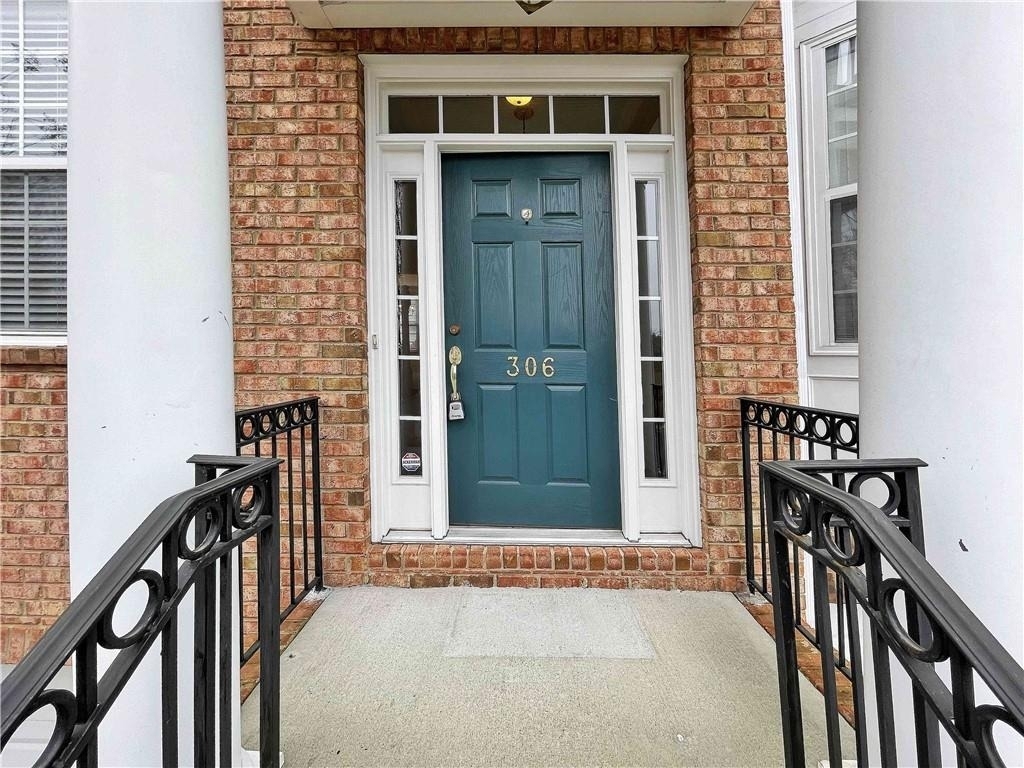 306 Mony Stone Court Se - Photo 1