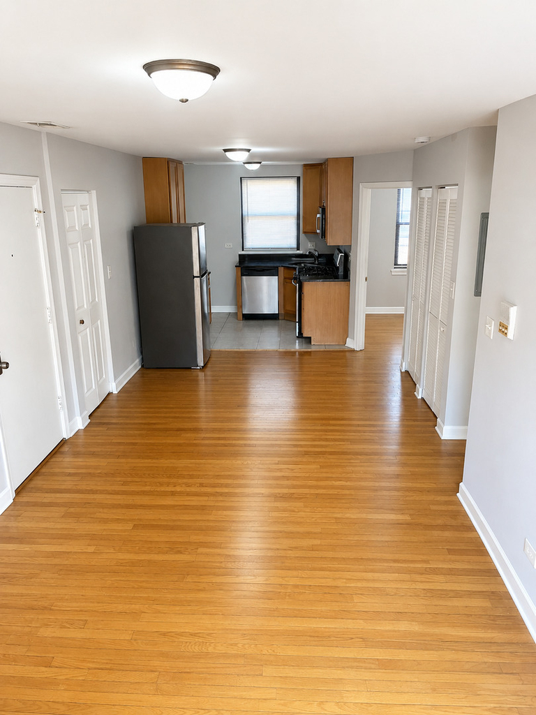 7320 N Winchester Avenue - Photo 1