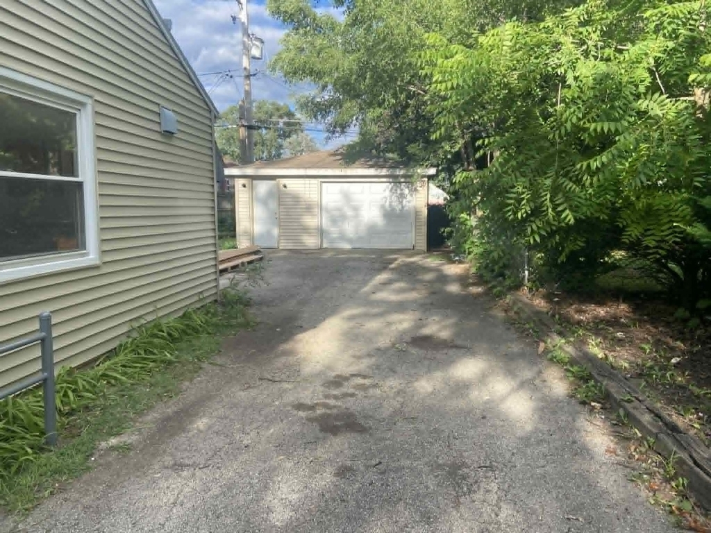 212 Romayne Avenue - Photo 5