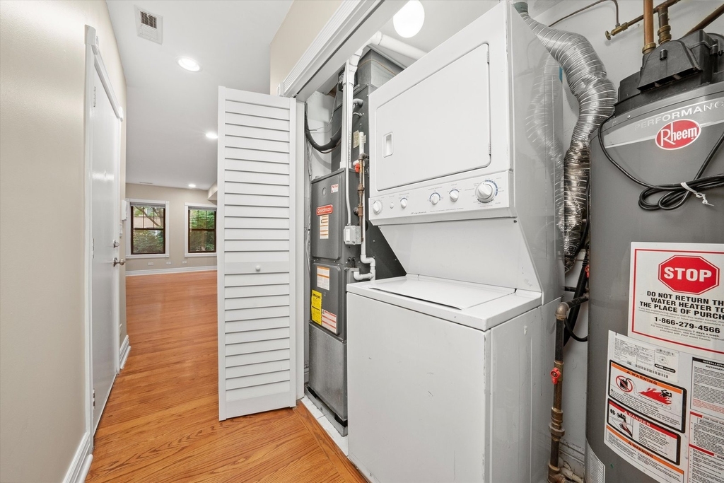 6300 N Rockwell Street - Photo 12