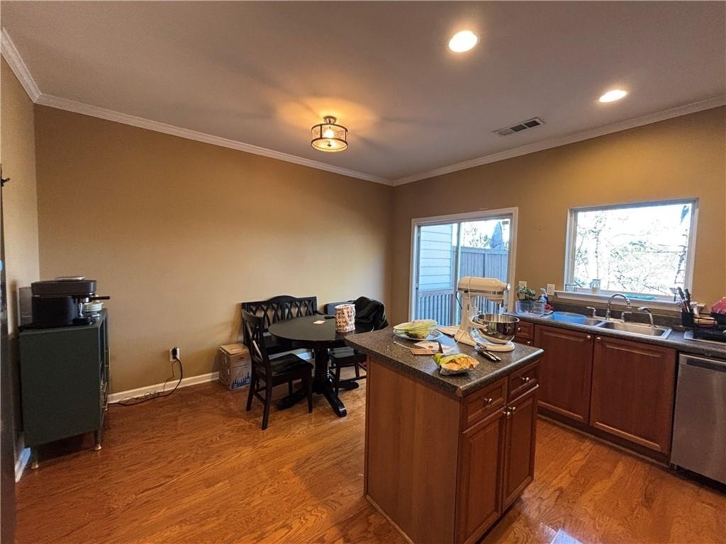 1161 Liberty Parkway Nw - Photo 7