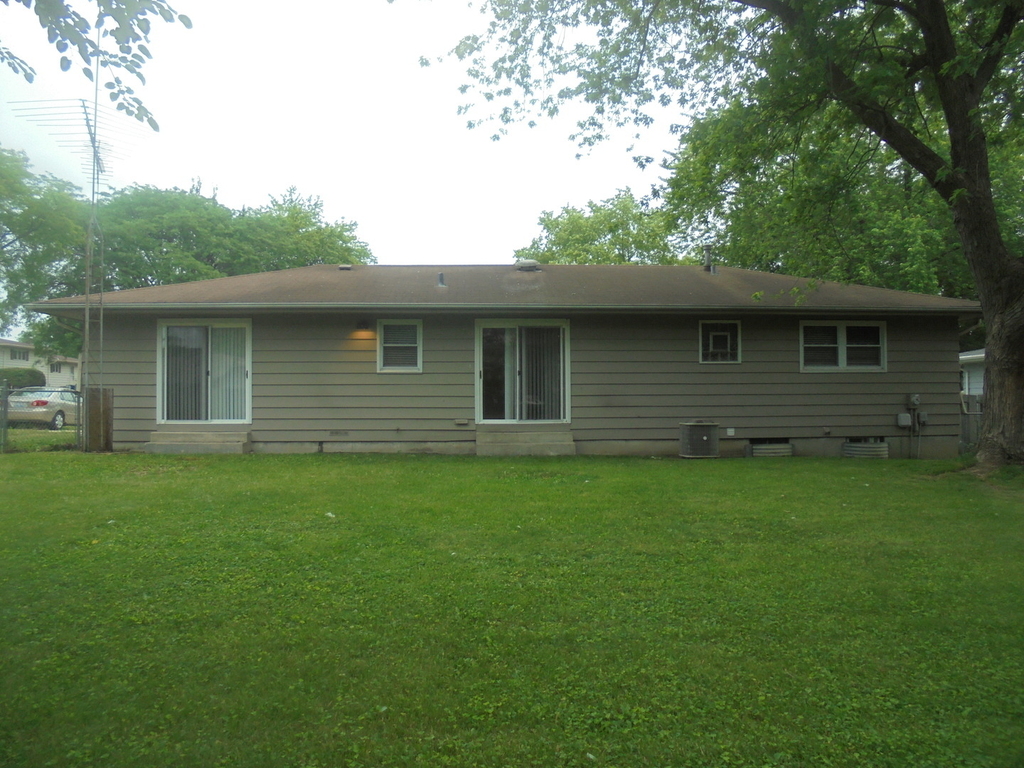 1130 Laurel Drive - Photo 32