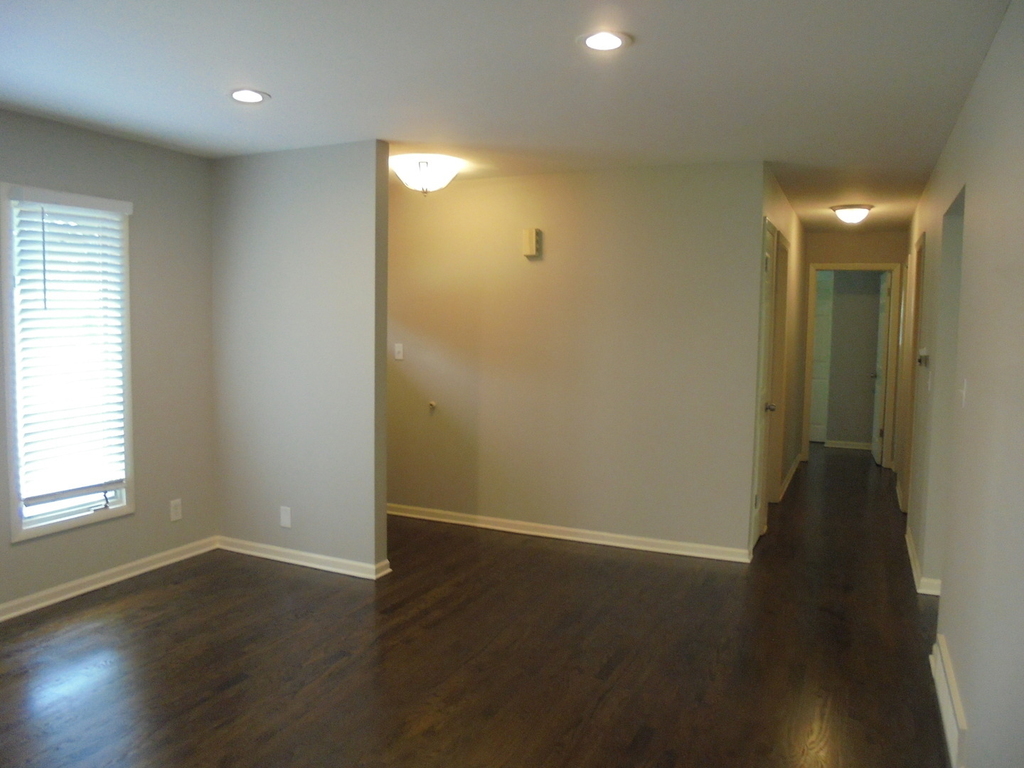 1130 Laurel Drive - Photo 5