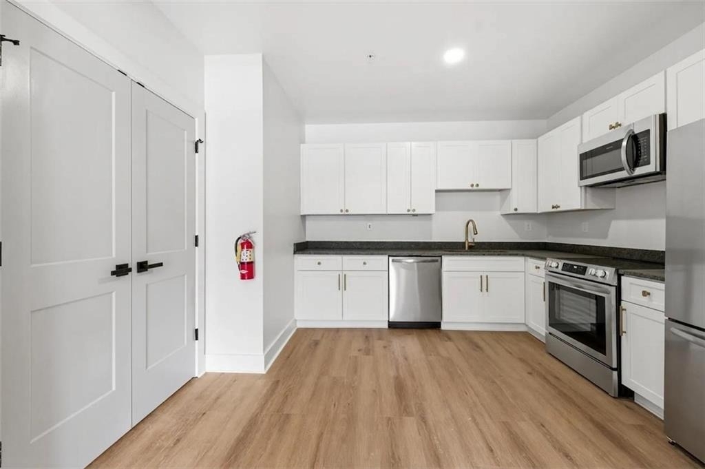320 Shoal Creek Road - Photo 1