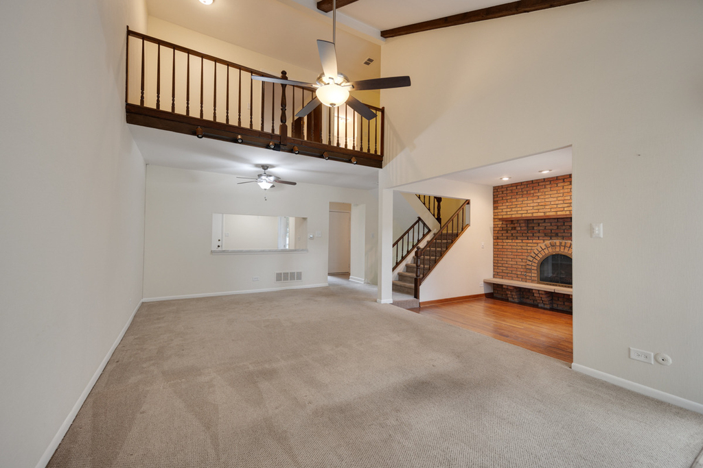 1525 Columbia Court - Photo 9
