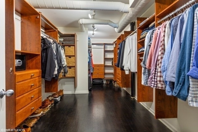 215 N Aberdeen Street - Photo 11