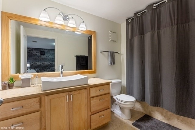 215 N Aberdeen Street - Photo 13