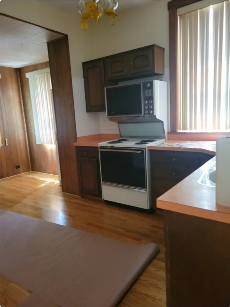 6939 N Hamilton Avenue - Photo 2