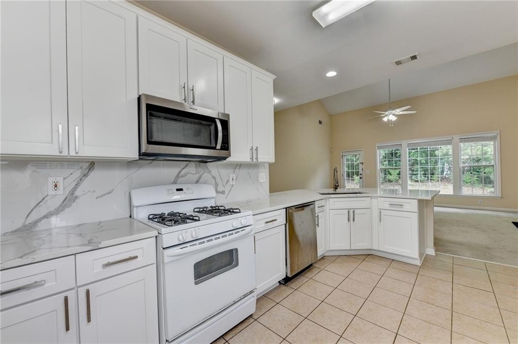 5073 Aurelia Trl - Photo 16