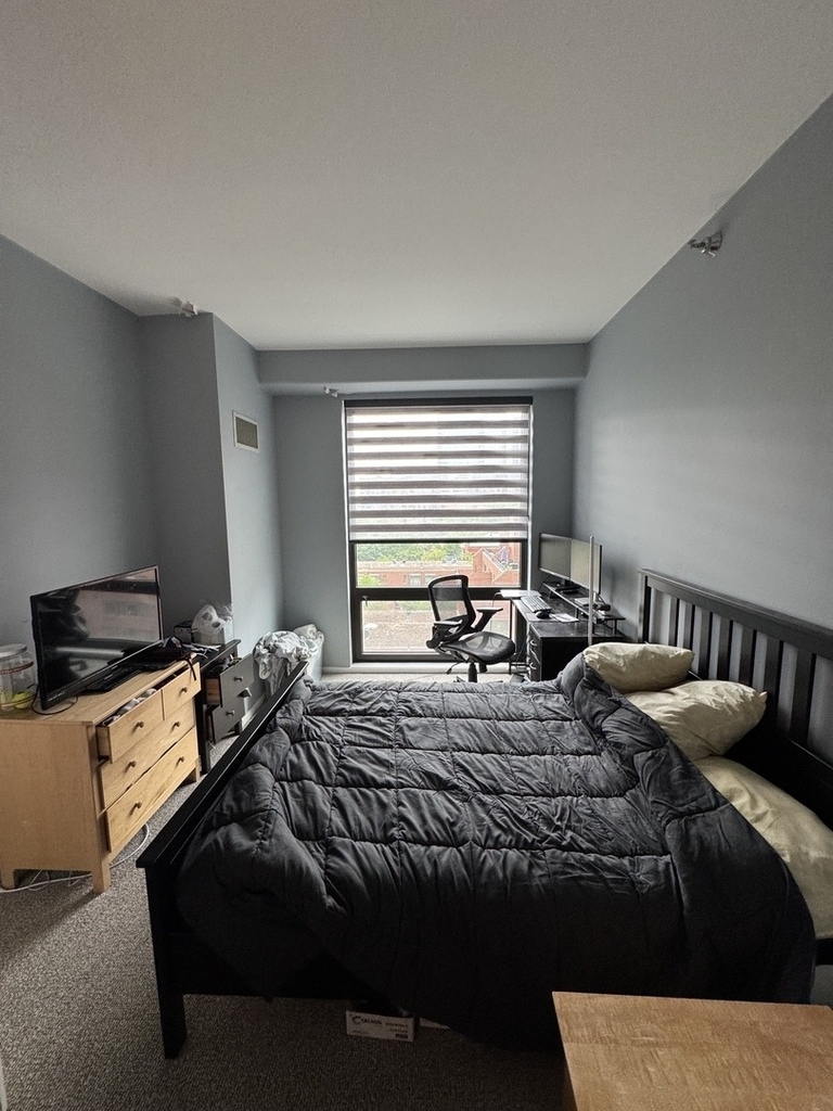 1 E 8th Street - Photo 22