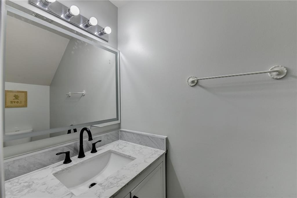 3977 Howell Park Road - Photo 5