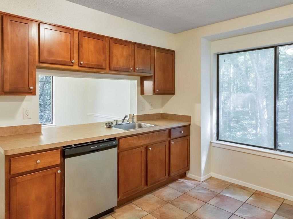 245 Seasons Parkway - Photo 17