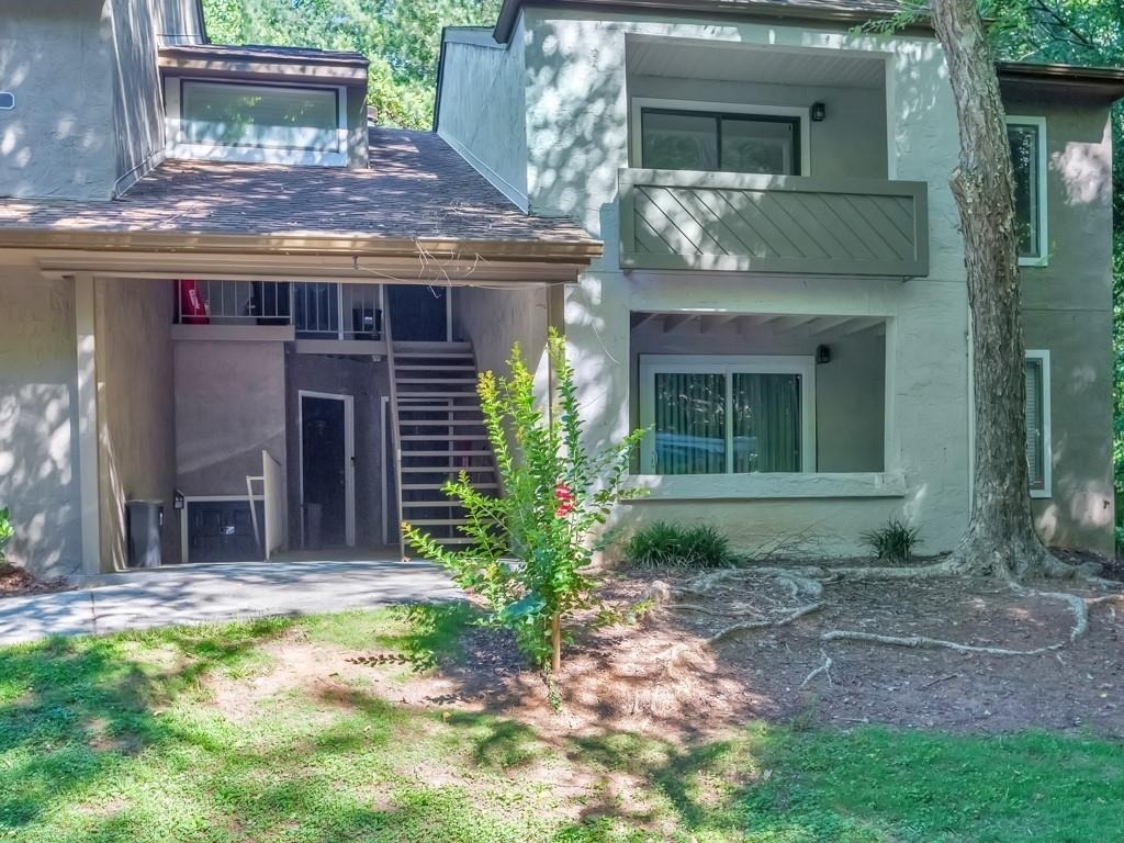 245 Seasons Parkway - Photo 0