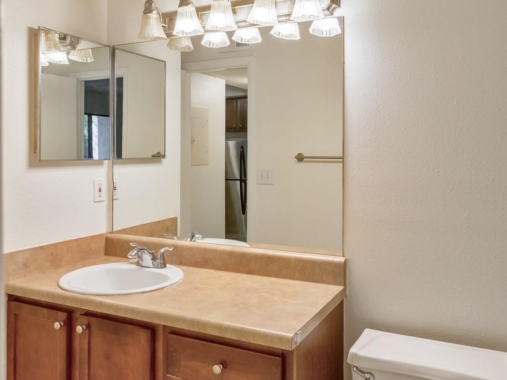 245 Seasons Parkway - Photo 19
