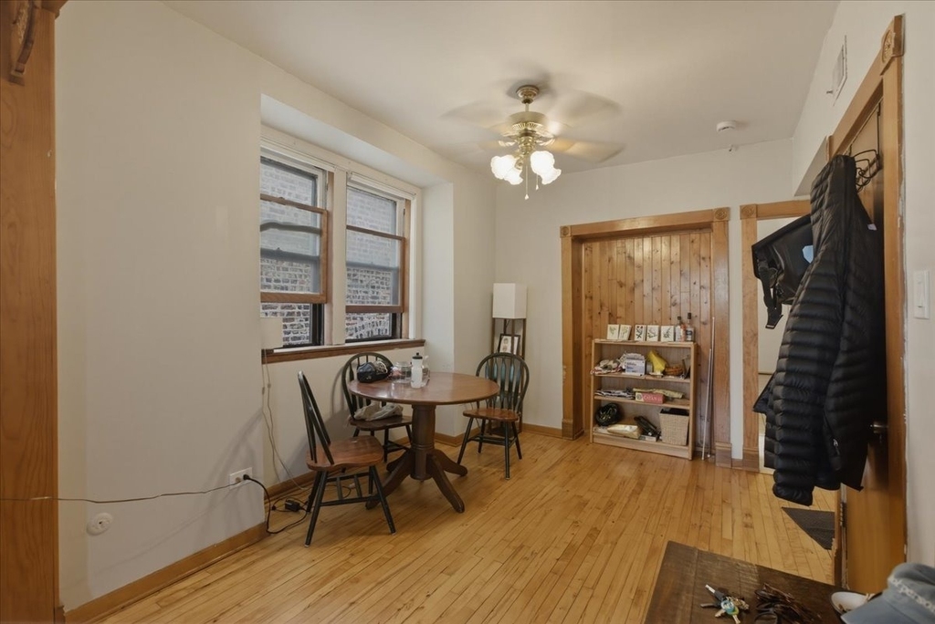 1931 W Evergreen Avenue - Photo 6