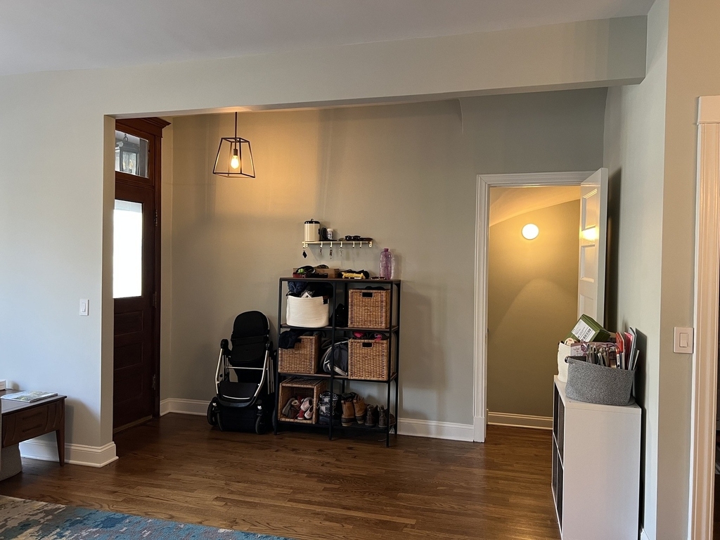 3625 N Hermitage Avenue - Photo 6