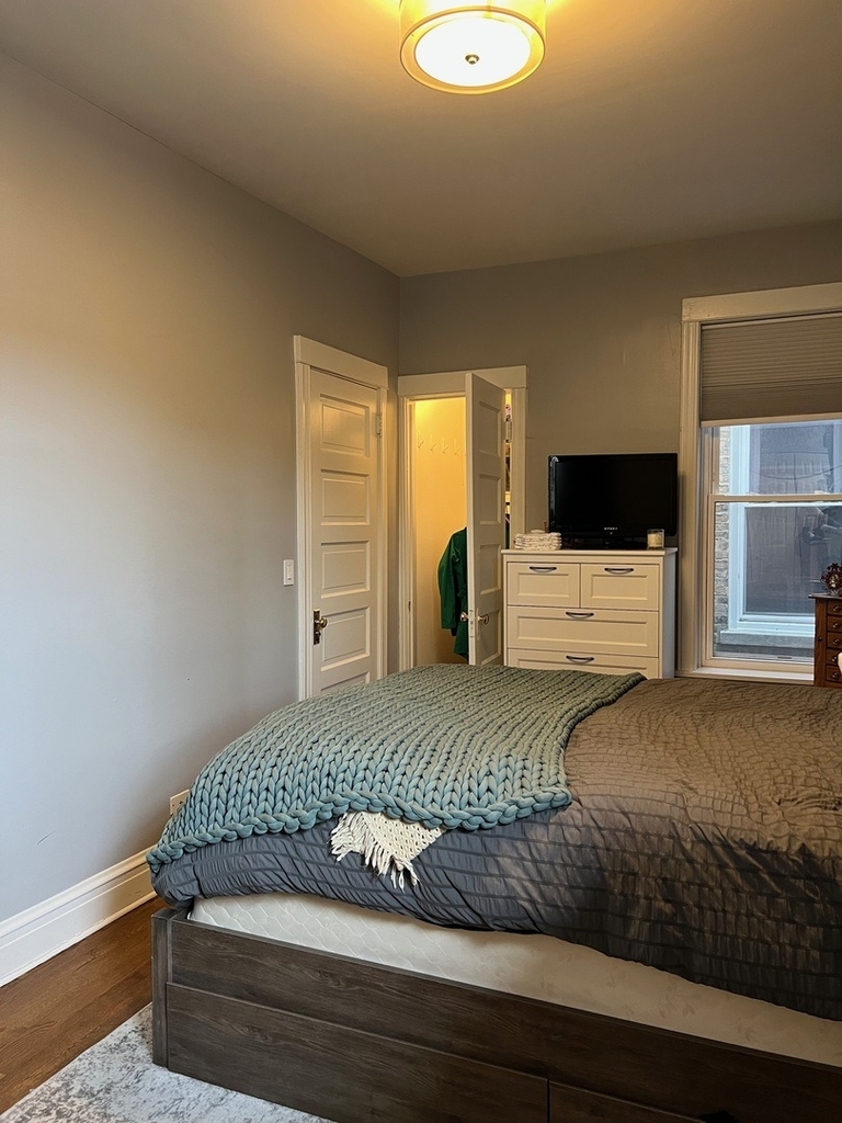 3625 N Hermitage Avenue - Photo 14