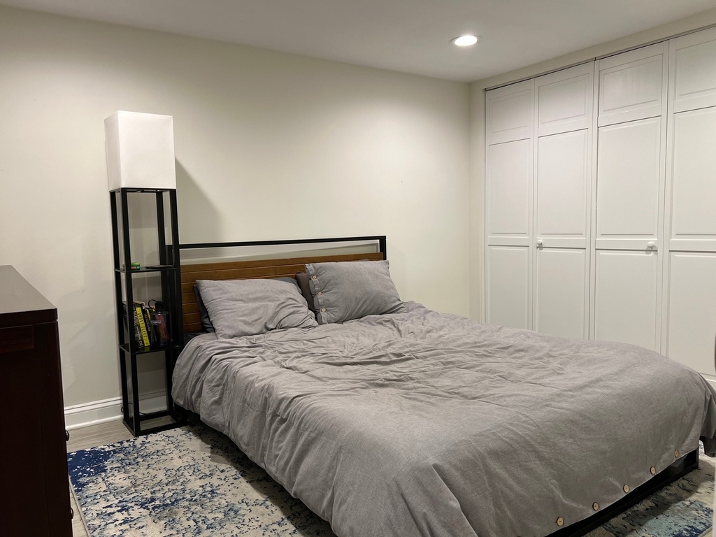 3625 N Hermitage Avenue - Photo 32