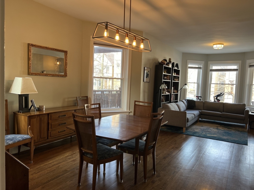 3625 N Hermitage Avenue - Photo 10