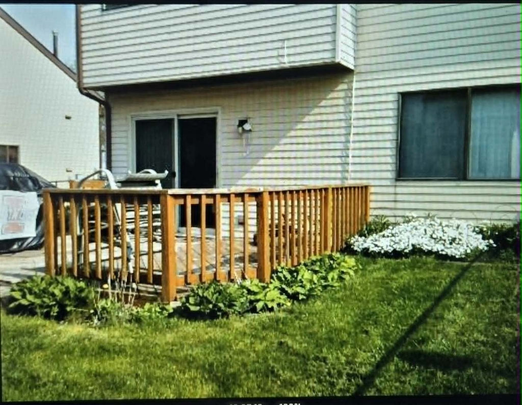 1733 Howe Lane - Photo 1